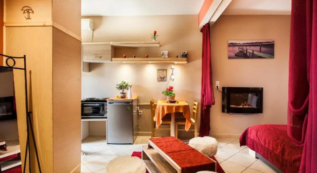 Апартаменты Deluxe Estate Kares