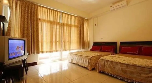 Plum Inn 1, Prenota Affittacamere Hotel a Nantou County con parcheggio, Parcheggio