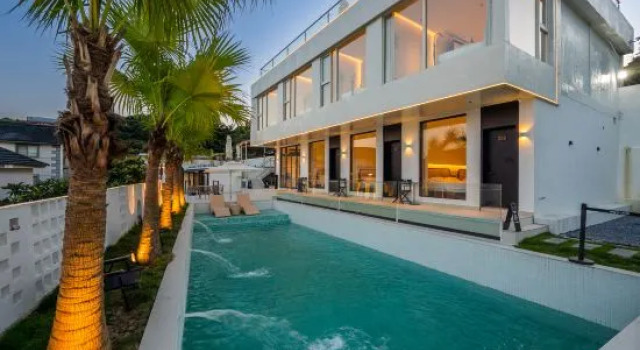 wild land villa, Book Villa Hoteller i Suzhou med parkering, Parkering