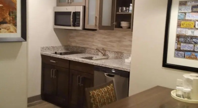Номер Standard Homewood Suites by Hilton Moab