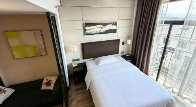 Одноместный люкс Jinjiang Metropolo Hotel - Liyang Tianmu Lake