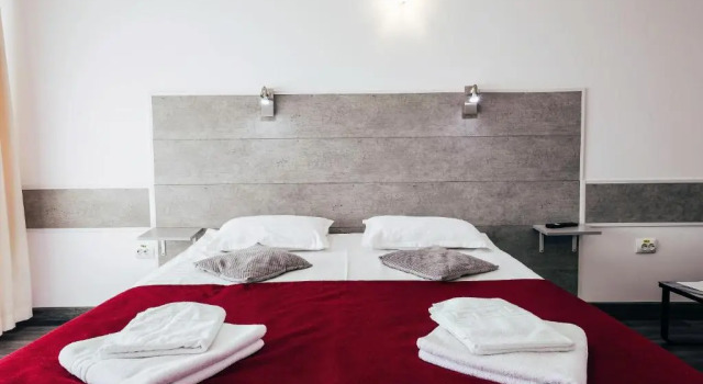 Camera Standard Hotel Simeria