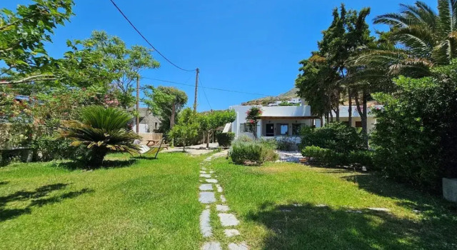 Коттедж Skyros BnB Beach House Amaryllis