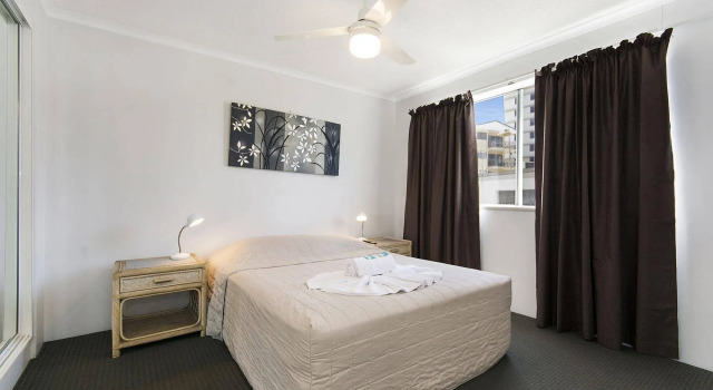 Surfcomber on the Beach, Book Lejlighed Hoteller i Sunshine Coast med parkering, Parkering