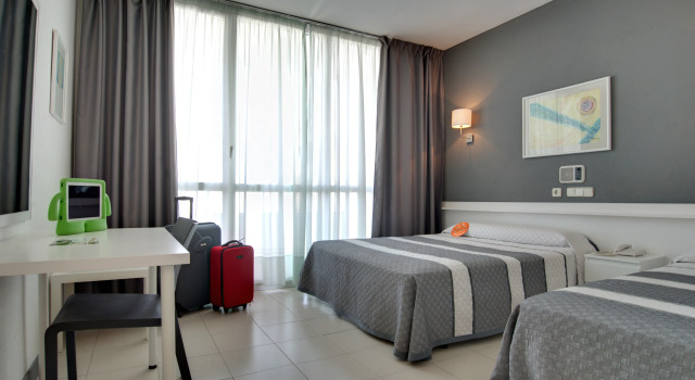Hotel Bed4U Castejón, Book Hotel Hoteller i La Ribera Navarra med parkering, Parkering