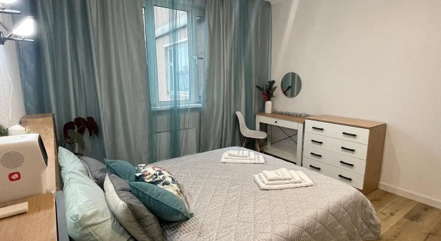 Traveler's House apartment in Novo-peredelkino, Book Apartment Moscow Russia