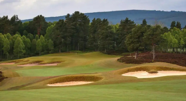 Люкс Macdonald Aviemore Hotel at Macdonald Aviemore Resort