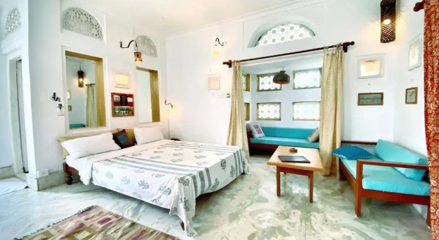 Двухместный номер Deluxe с балконом и с красивым видом из окна Dia Homestay