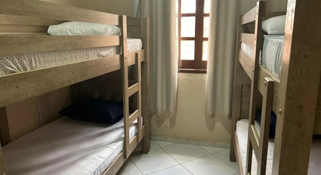 Кровать в общем номере (мужской номер) Hostel Mar