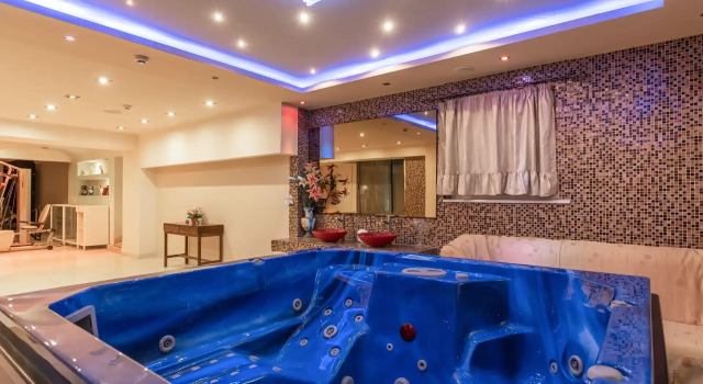 Esperia Hotel