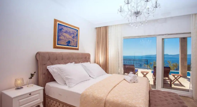 Вилла Villa Porto Mimice, 40sqm Heated Private Pool, 4 bedrooms, Sauna, Gym, Billiard