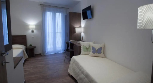 Полулюкс Magnifica Luxury Suites