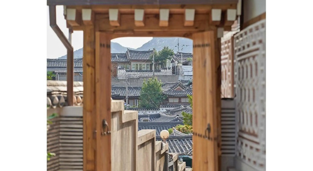 Bukchon Hakminjae Hanok Stay, Rezervați Hotel Jongno-Gu Seul, aproape de Seoul City Wall