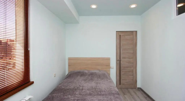 Amiryan15Excellent in the center of Yerevan, Забронировать Отель Отели Еревана с бассейном, рядом с Станция метро Маршал Баграмян, Бассейн