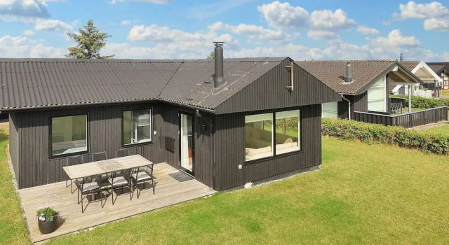 Коттедж 4 Star Holiday Home in Saeby