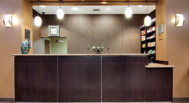 Best Western Plus Seawall Inn & Suites By The Beach