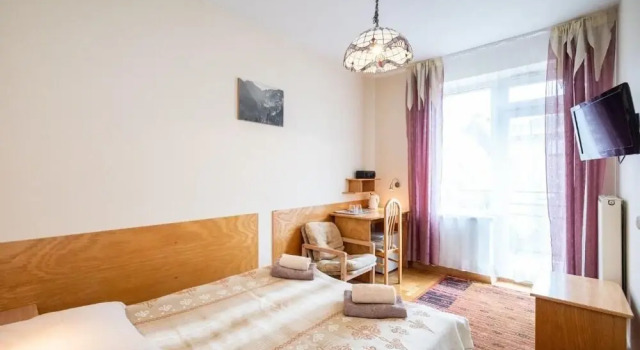 AMI Zakopane, Book Bed and Breakfast Hotels in Tatras with Parking, Parking