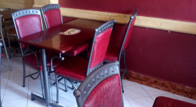 The Pot in town, Rezerwuj Hotel Naivasha Nakuru County
