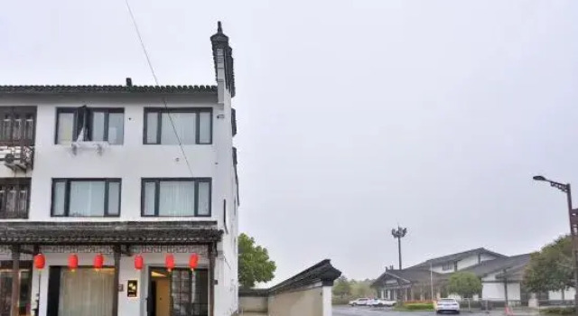 Qingcheng Hostel, Varaa Hostelli Hotellit Jiaxing pysäköinnillä, Pysäköinti