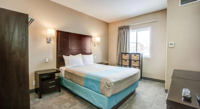 Motel 6 Red Deer, Book Motel Red Deer Central Alberta