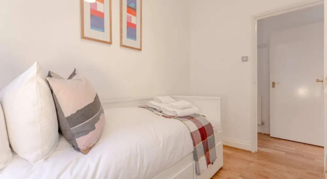 Charming Property in Clapham