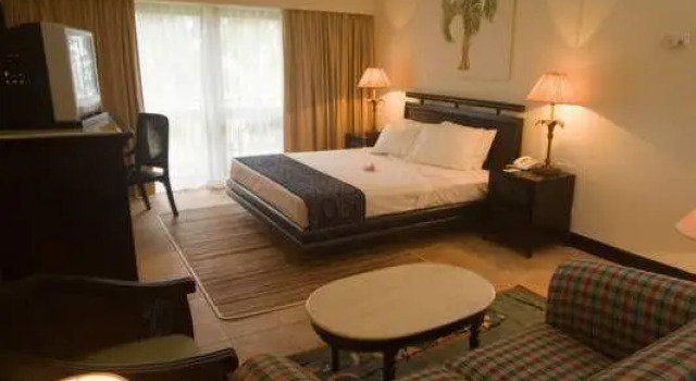 Hotel Sedona Manado, Buchen Sie Hotel Manado Sulawesi Utara