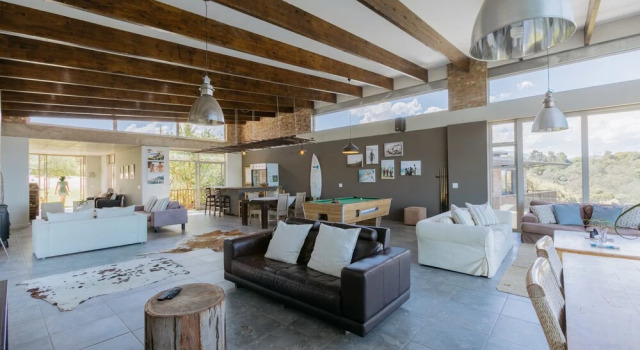 Surfari Accommodation and Venue