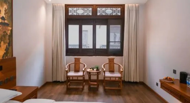 Люкс Yunzhongyun Hot Spring Hotel (Mile Branch)