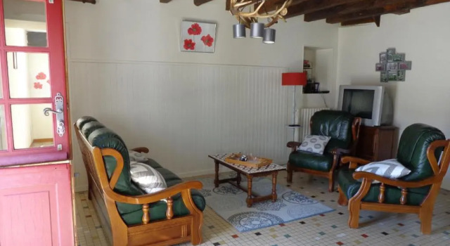 Gîte en Sologne proche Val de Loire, jardin privatif - FR-1-590-54, Забронировать Отель Отели Жуи-ле-Потье с парковкой, Парковка