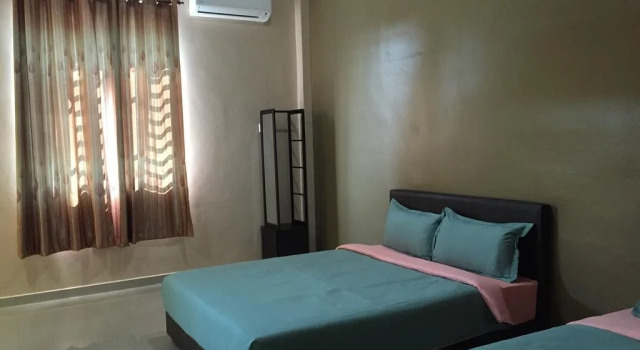 Laveinn Guest House, Prenota Affittacamere Gua Musang Kelantan