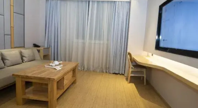Люкс Ji Hotel (Pingdu Qingdao Road Branch)