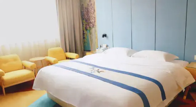 Люкс Business Heng Da Hotel (Yulin Railway Station Zhongyaogang)