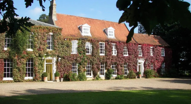 Номер Standard Stower Grange Hotel