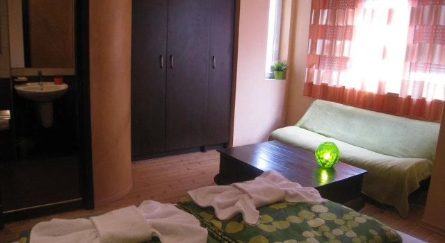 Elegance on a Budget - Rooms for Rent in Sofia Center, Buchen Sie Hostel Hostels in Sofia, in der Nähe von Stadtpark, Hostel