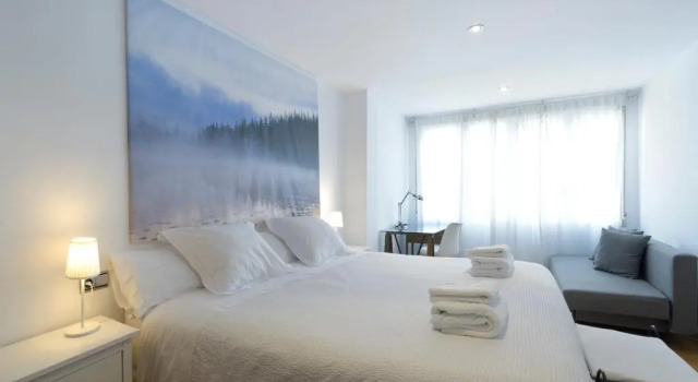 Andrews house 60 m en el centro de Zaragoza, Buchen Sie Hotel Centro 