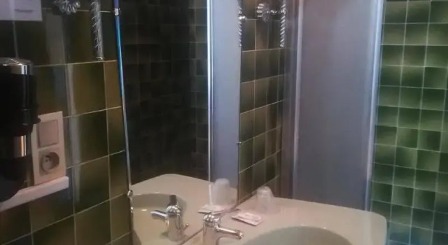 Одноместный номер Standard Hotel Du Gave