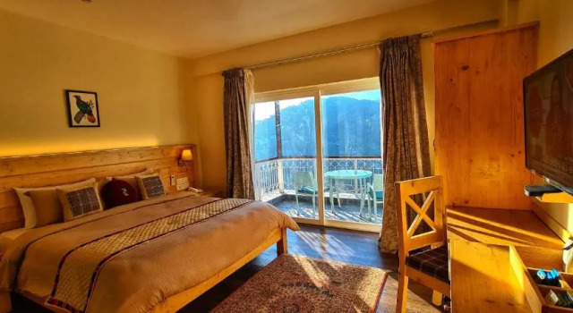 Номер Premium juSTa Birding Resort & Spa - Best Dhauladhar View Resort