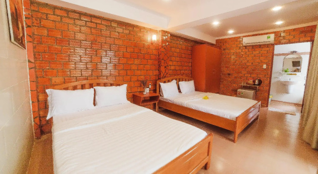 Chao Hotel