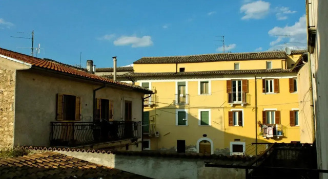 Casa Vacanze La Rocca, Prenota Hotel Hotel economici a Abruzzo