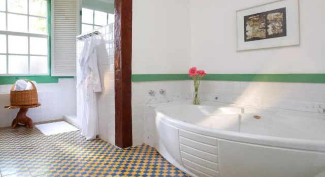 Вилла с красивым видом из окна Lake Vilas Charm Hotel & SPA