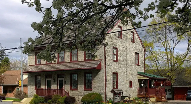Country Hearth Bed & Breakfast