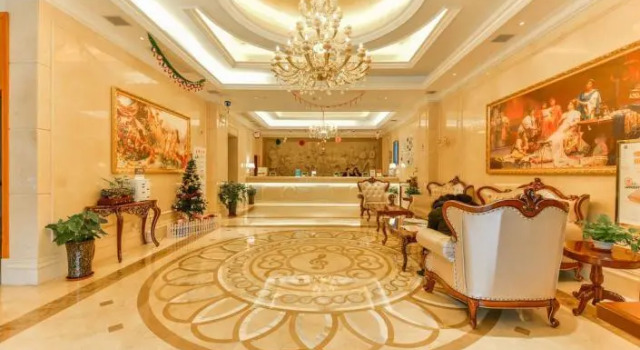 Vienna Hotel Shanghai Jiading New City Yuanxiang Lake, Varaa Hotelli Jiading Shanghai