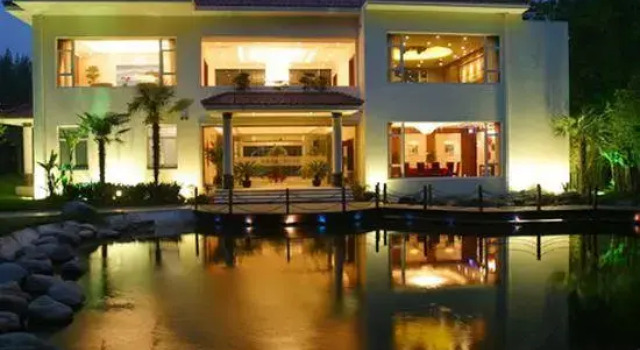 Yiqinyuan Resort