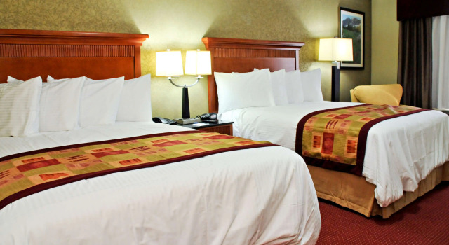 Четырёхместный номер Standard Best Western Plus Layton Park Hotel