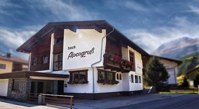 Haus Alpengruß, Забронировать Отель Отели Зельден с завтраком, рядом с Freizeit Arena, Завтраки