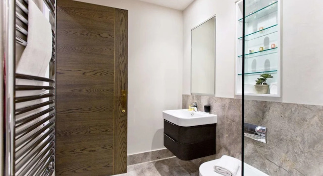 Апартаменты Comfort Luxury 2 bed with lift ac and concierge