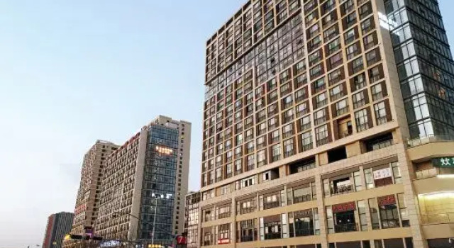 Kunming Yunman Impression Hotel, Rezerwuj Hotel Hotele w Kunming z parkingiem, Parking
