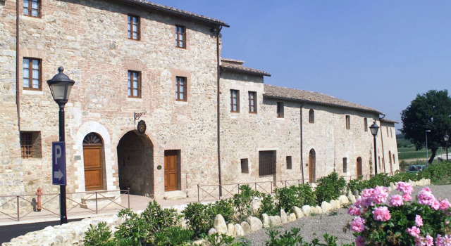 La Bagnaia Golf Resort, Book Resort SPA Hotels in Val di Merse, SPA