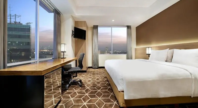 Двухместный номер Deluxe Premier Swiss-Belinn Tunjungan Surabaya