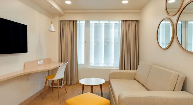 Люкс Executive с видом на город Bloom Hotel - SG Highway